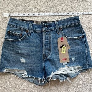 Women’s Levi’s 501’s mid rise shorts no tags
